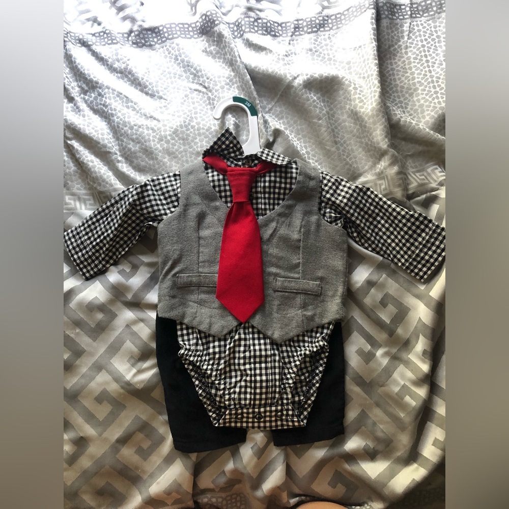 Just one you Carter’s special occasion 3m outfit